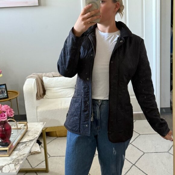 Barbour Jacket Polarquilt Full Zip in Black - Picture 2 of 8